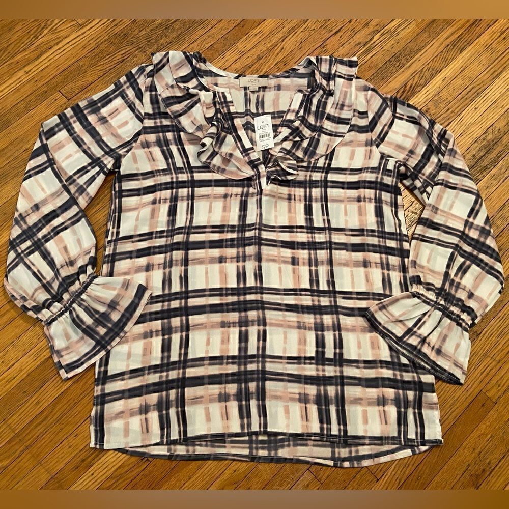 NWT Loft Outlet Petite ruffled white/pink/navy plaid long sleeve blouse